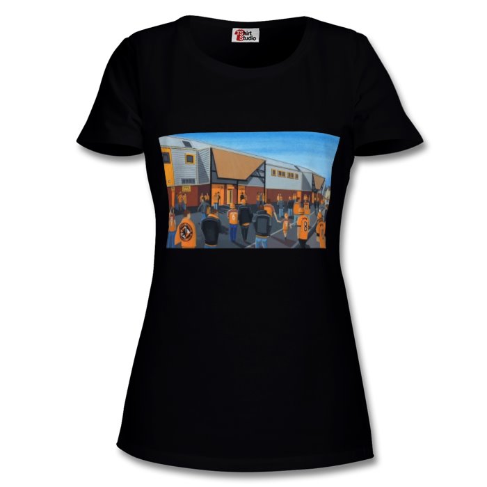 Women's Dundee-United  supporters outside stadium T-Shirt