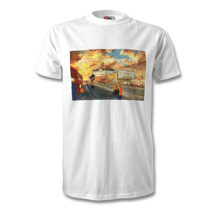 Dundee-United supporters on way to the match T-Shirt