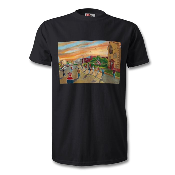 Heart of Midlothian fans on way to Tynecastle  T-Shirt